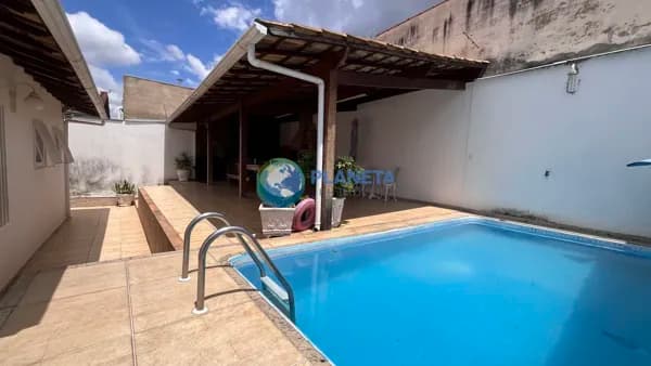 Casa Padrão | 3 quartos | Suíte | Piscina | No Santa Amelia - BH |