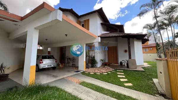 Casa Padrão com PISCINA | 4 Quartos | no Itapoã - BH |
