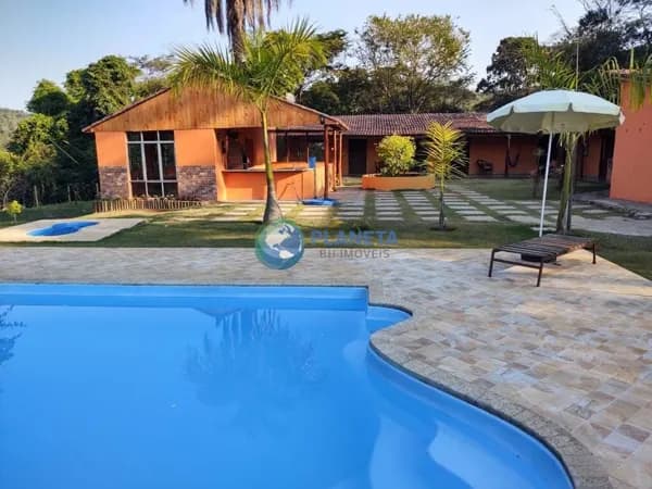 Lindo Sítio em Roças Novas - Caeté