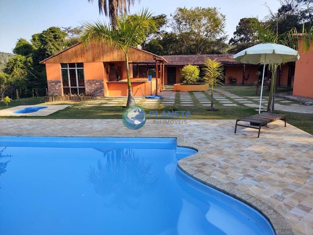 Lindo Sítio em Roças Novas - Caeté