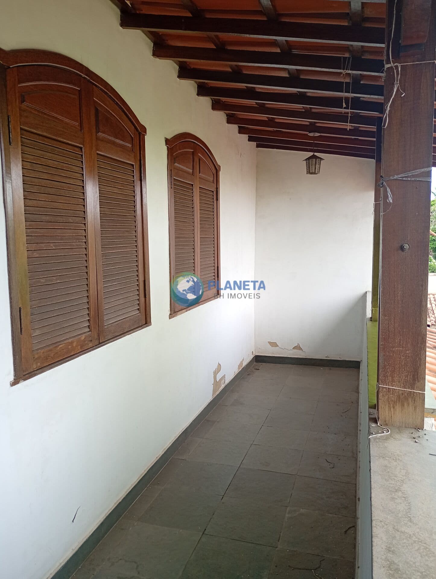 Casa Padrão l 5 quartos l 2 salas l suítel 4vagas l com habite-se