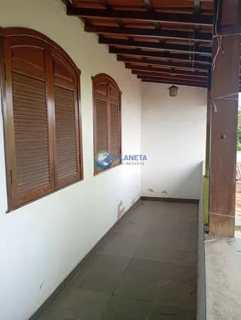 Casa Padrão l 5 quartos l 2 salas l suítel 4vagas l com habite-se