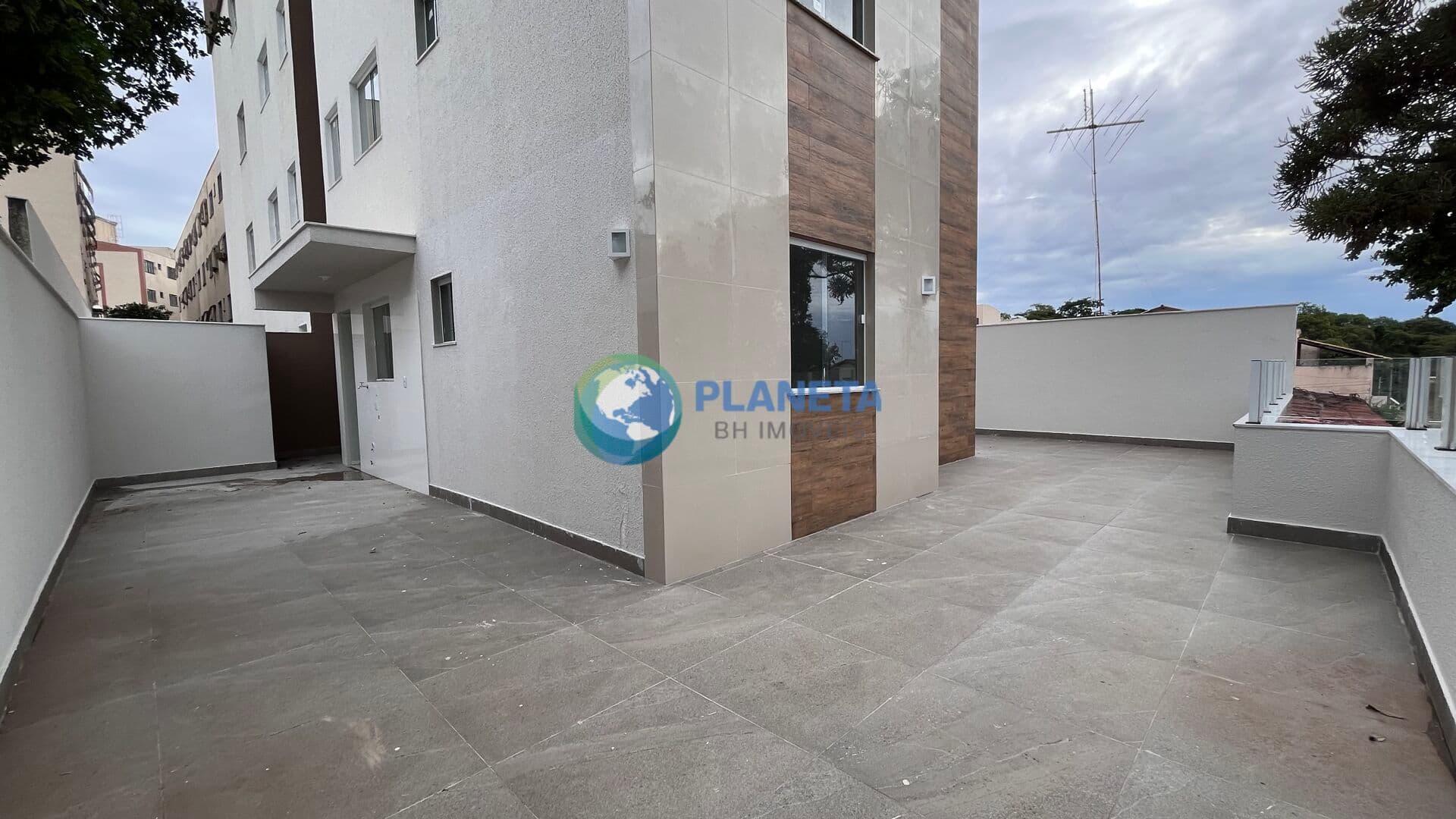 Apartamento Area Privativa | 2 quartos | 1 Banhos| 1 Vagas|
