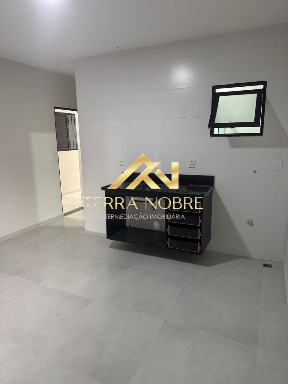 🏠 Kitnet para Locação – 24m² | Cipava – Osasco/SP
