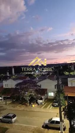Casa em Cotia - Jardim Ísis