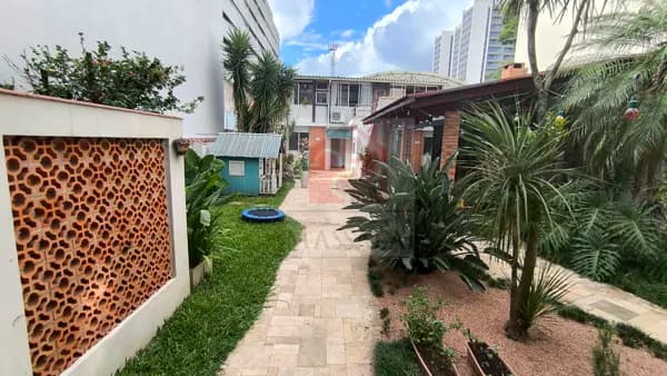 Casa à venda no Menino Deus