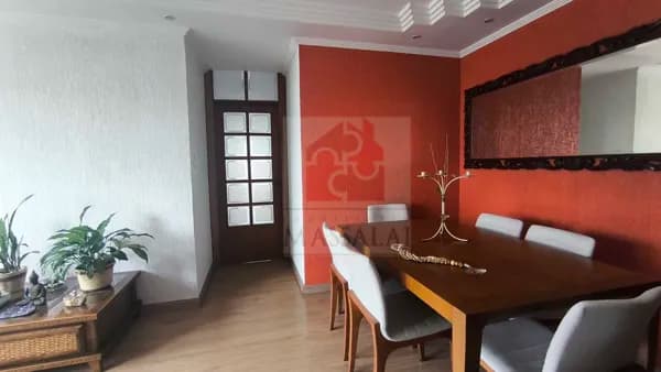 Apartamento 3 dormitórios com garagem à venda no Bairro Menino Deus