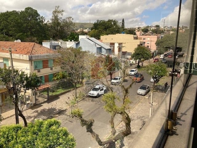 Apartamento 2 dormitórios com garagem