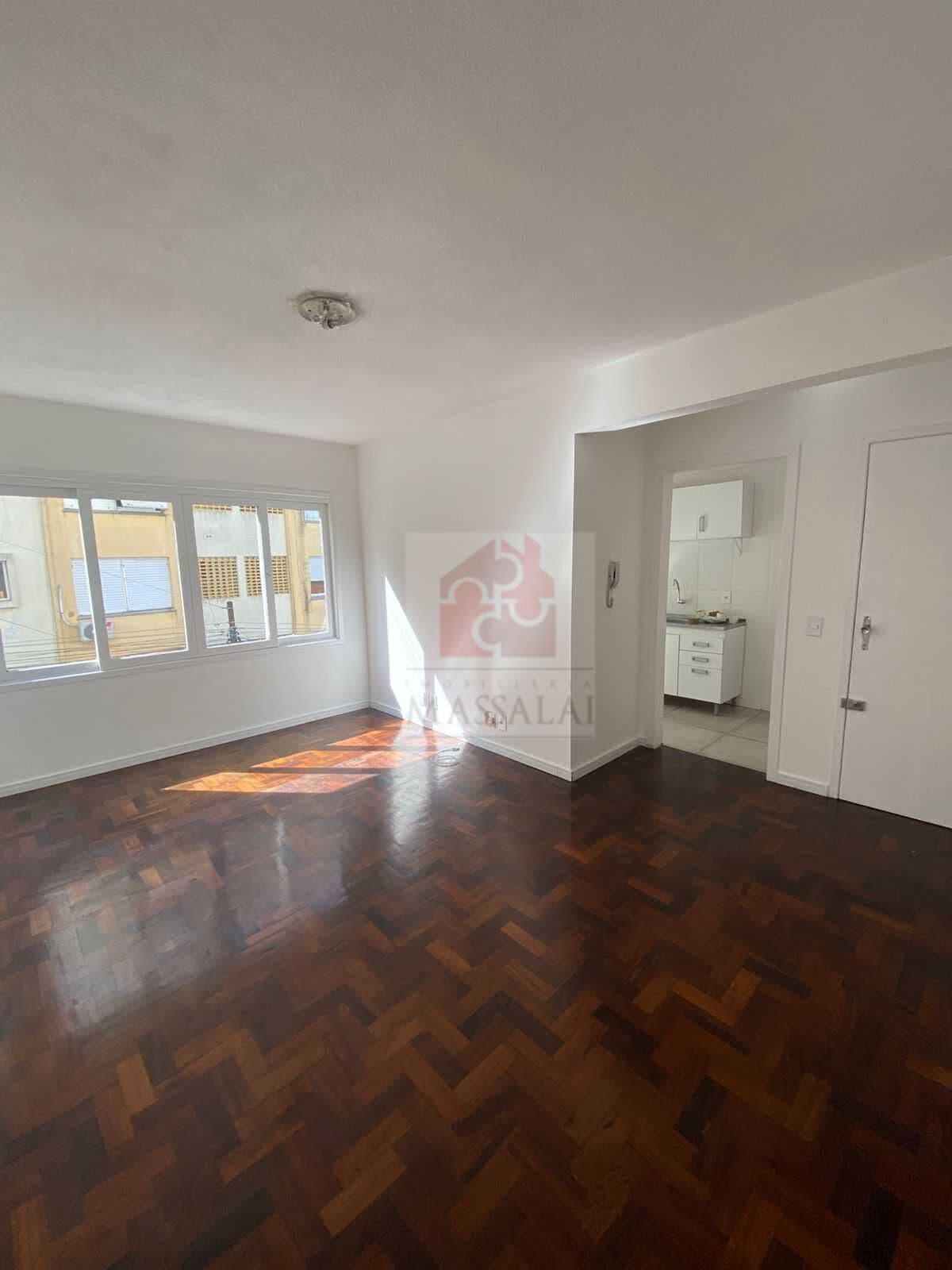 Apartamento reformado no Centro Histórico de Porto Alegre