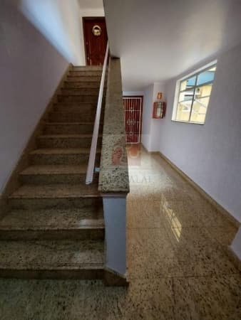 Apartamento de 3 dormitórios à venda no miolo do Bairro Menino Deus