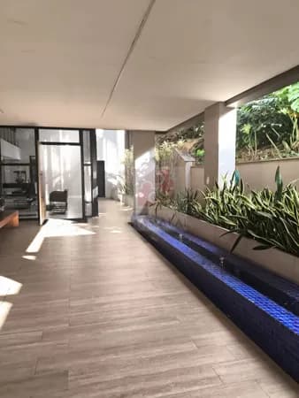 Apartamento de 3 dormitórios com 3 vagas de garagem no Cobalto Menino Deus