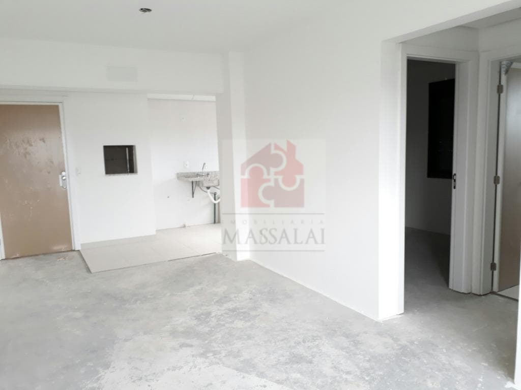 Apartamento de 2 dormitórios, suíte, garagem à venda no Bairro Jardim do Salso