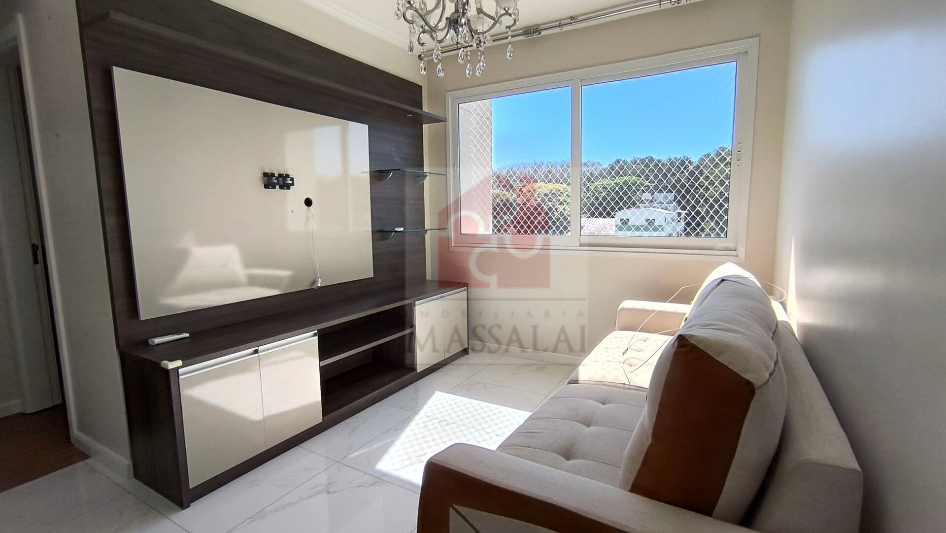 Apartamento mobiliado com garagem à venda