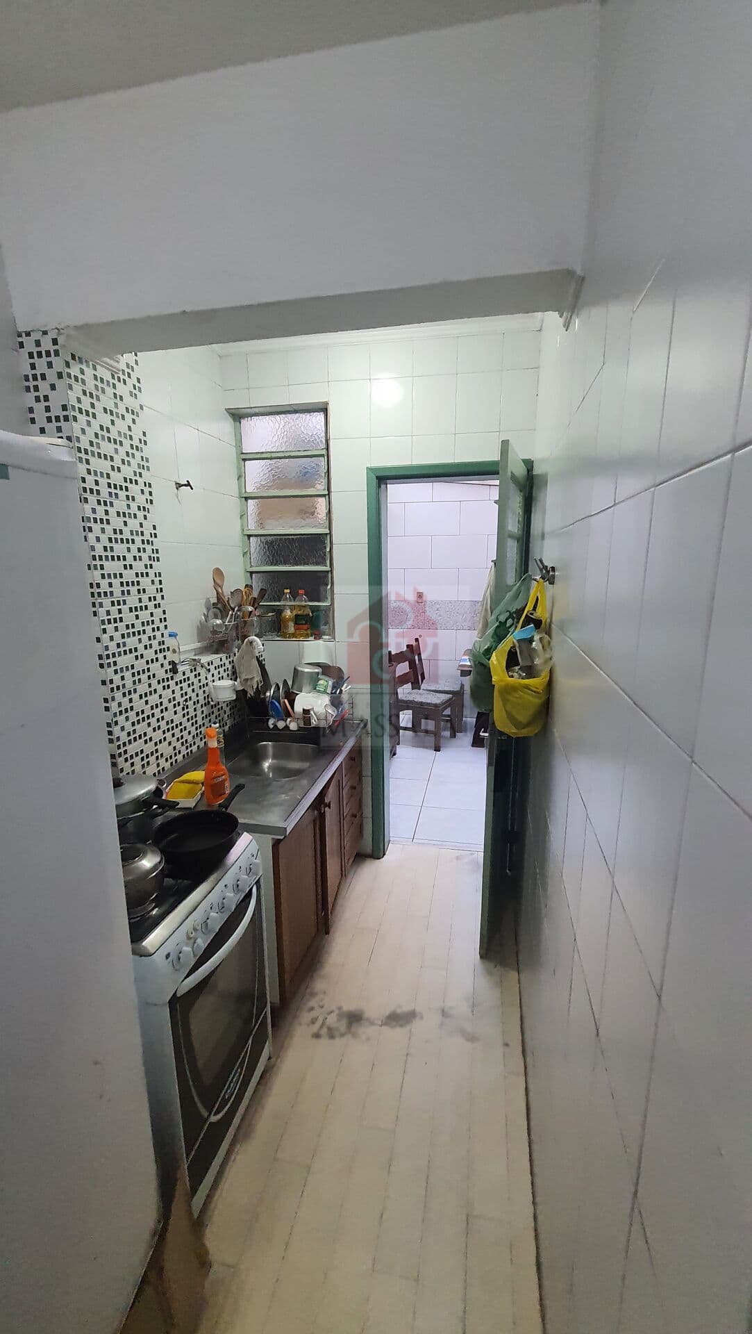 Apartamento térreo à venda no Menino Deus