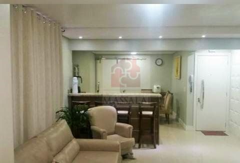 Apartamento de 3 dormitórios com garagem no Centro Histórico de Porto alegre