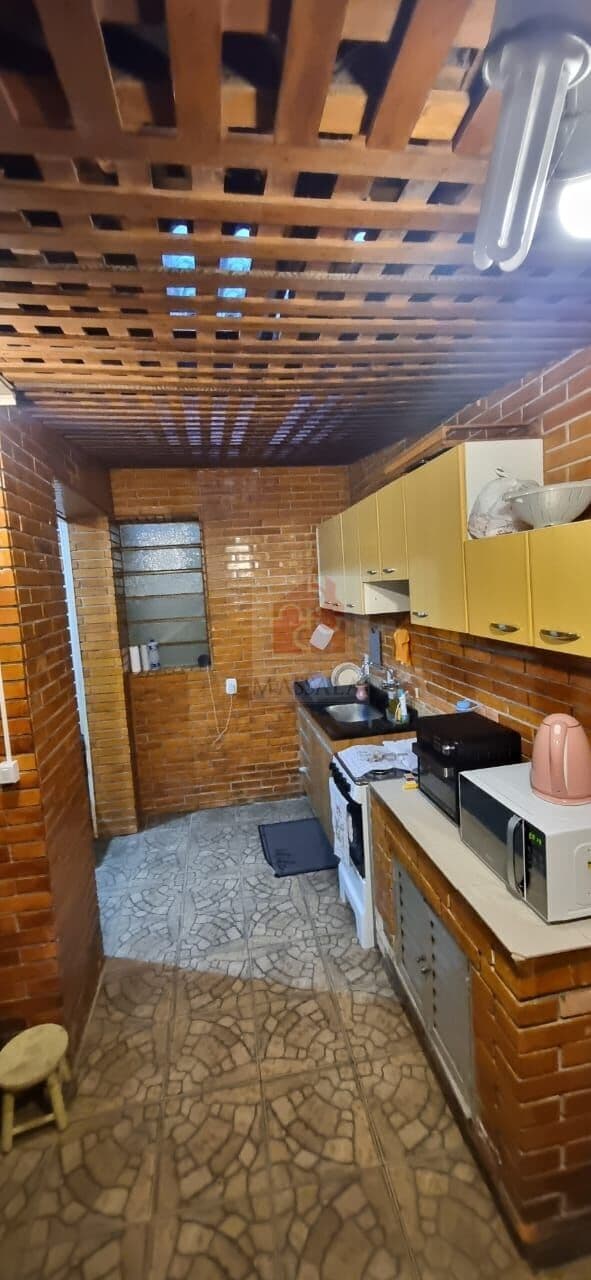 Apartamento de 2 dormitórios na Assis Brasil