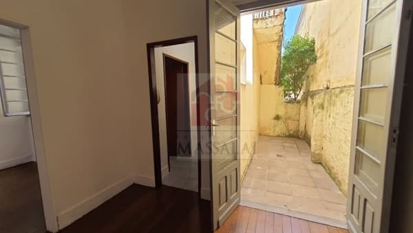 Apartamento térreo para locação na Cidade Baixa