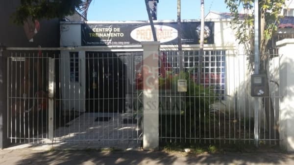 Casa à venda no Menino Deus
