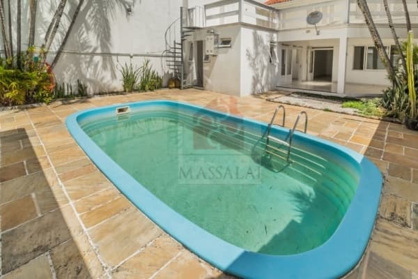 Casa à venda no Bairro Menino Deus