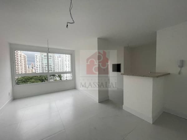 Apartamento novo de 1 dormitório suíte, lavabo e box escriturado à venda no University Place
