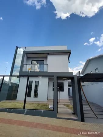 Casa com 3 suítes a Venda em Chapecó SC