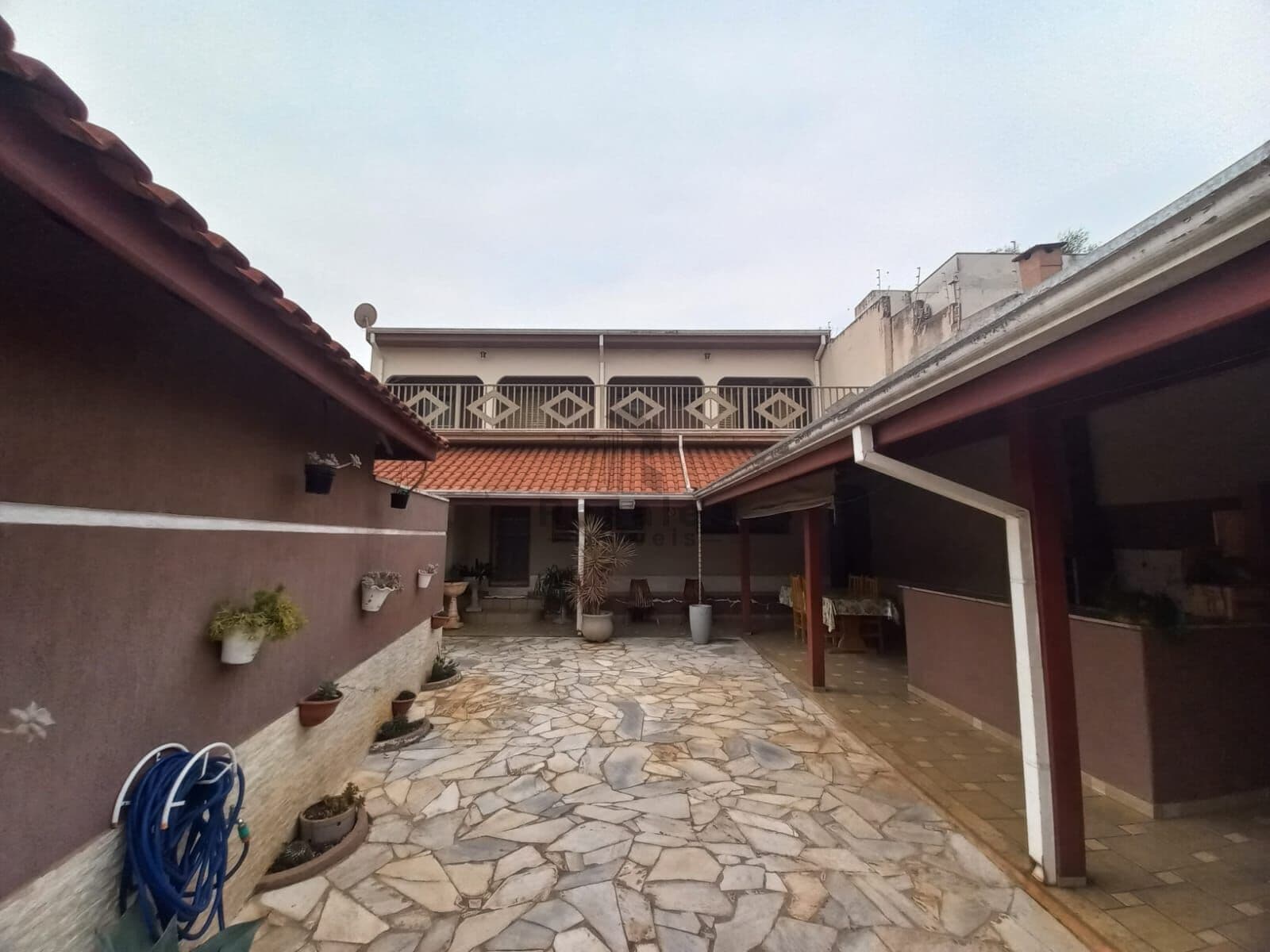 Casa para venda - bairro Santa Cecília - Paulínia.