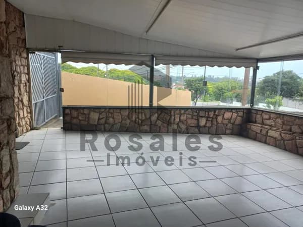 Salão comercial para locação - Bairro Vila Bressani - Paulínia.