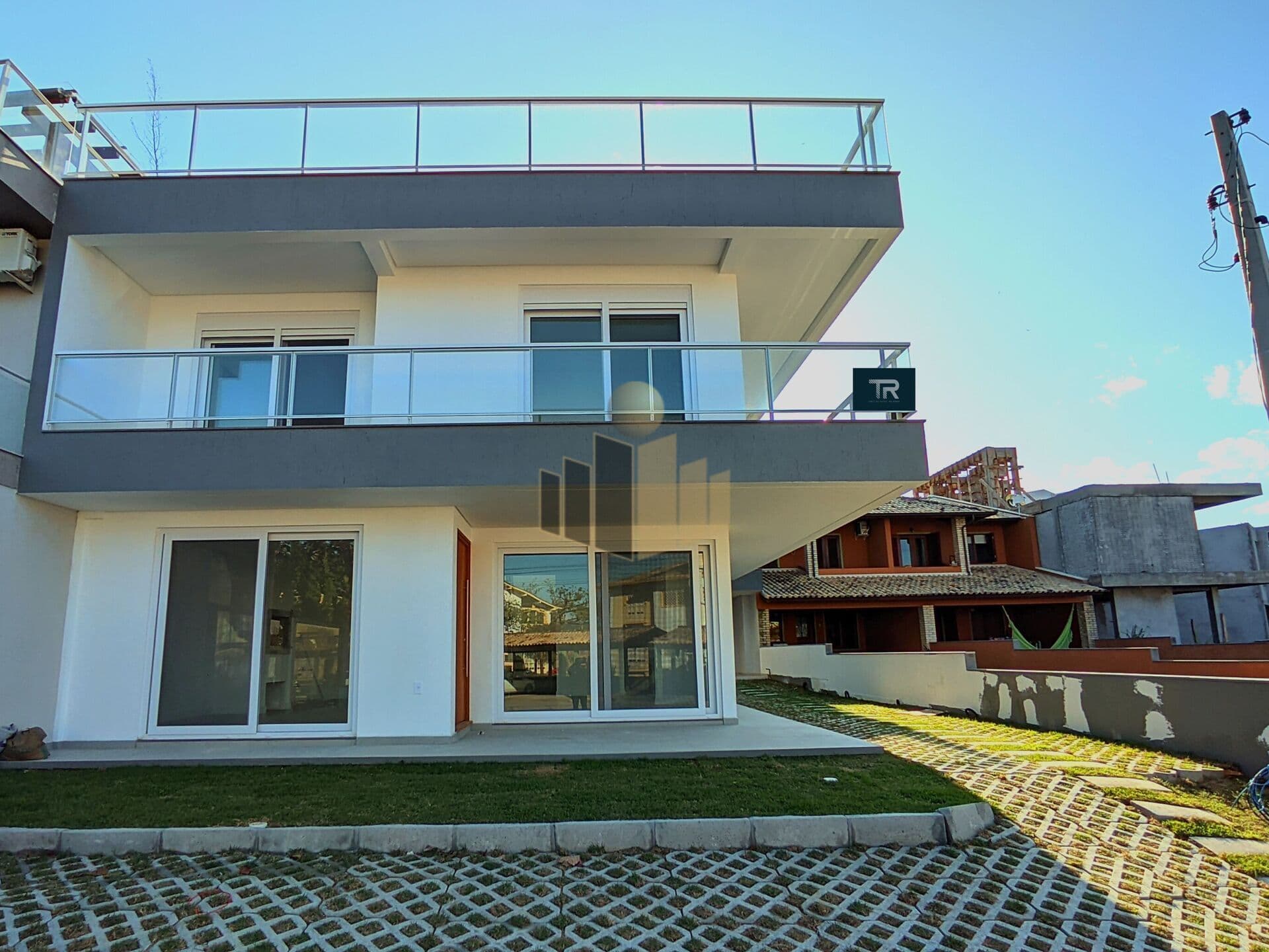Casa Sobrado 1 quadra do mar com vista