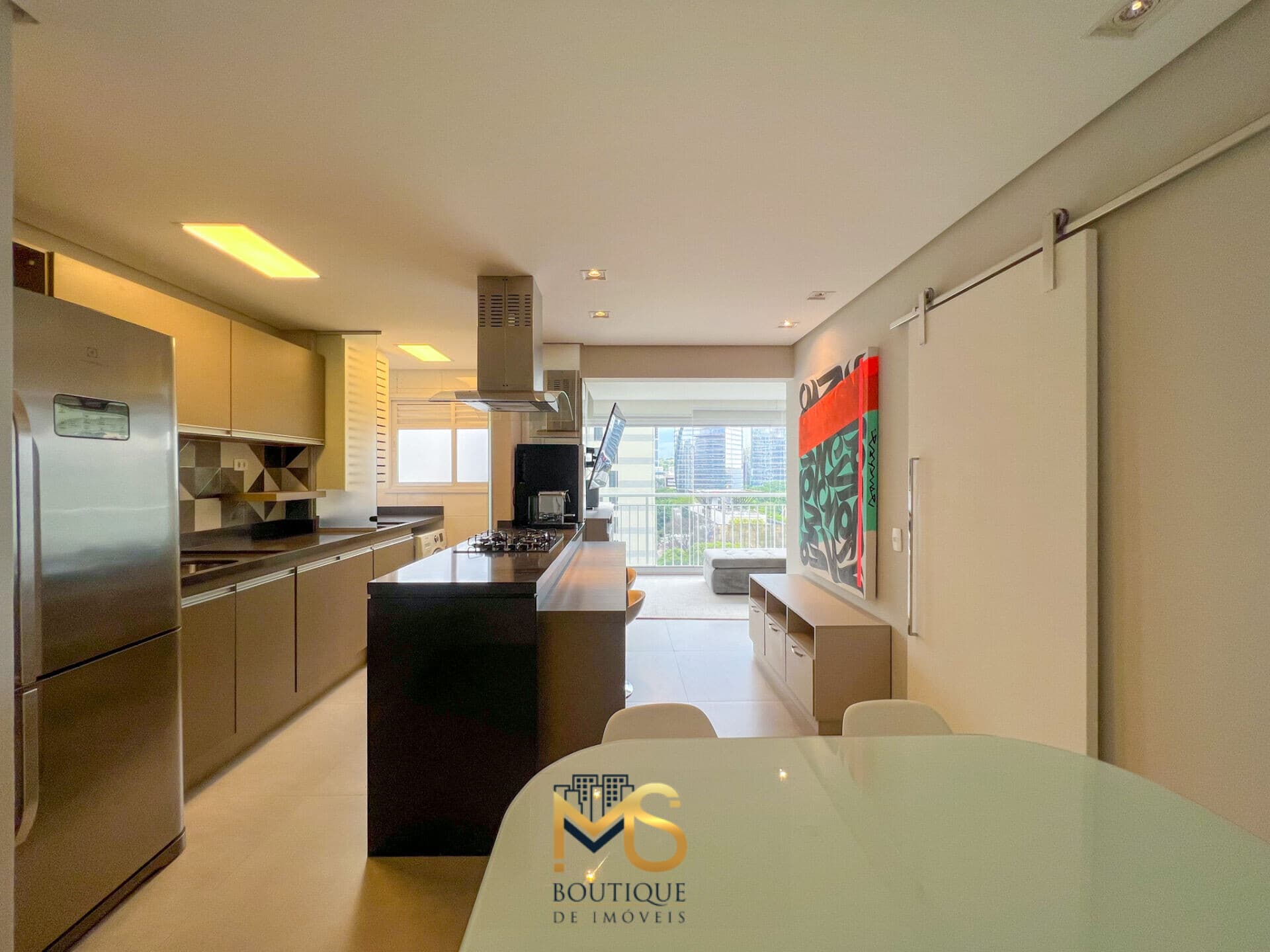 MARAVILHOSO APARTAMENTO À VENDA (54m² - 1 suíte) NO ITAIM BIBI