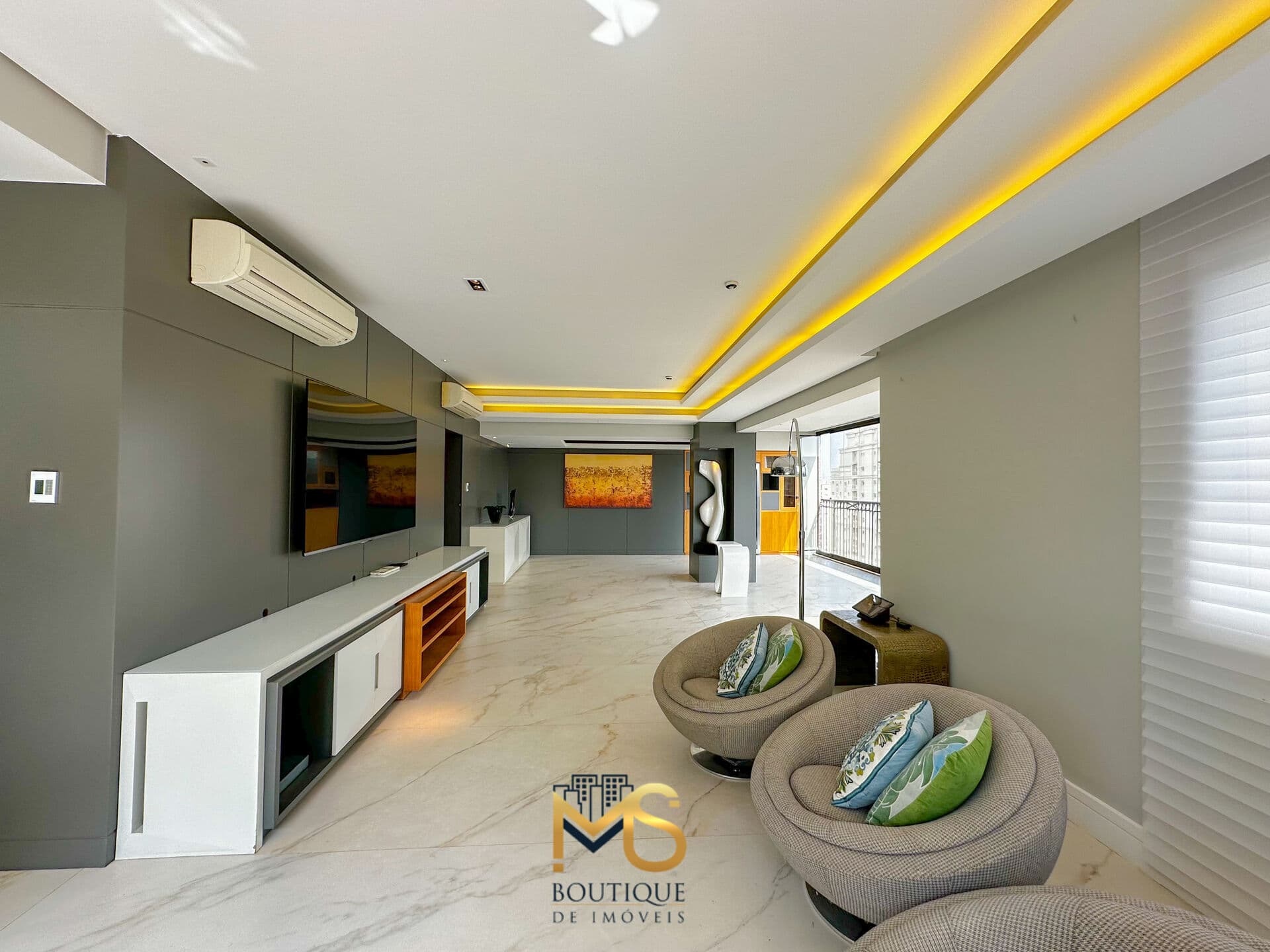 Cobertura duplex na Vila Nova Conceição - 310m² – espaço, luxo e conforto! 🏙️✨