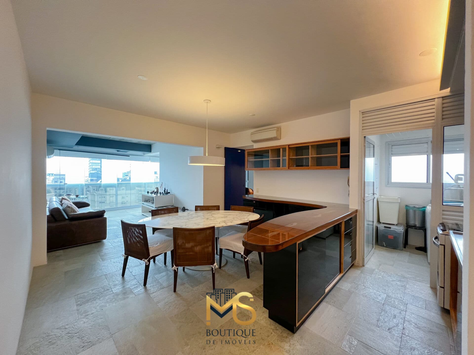 💎 APARTAMENTO À VENDA NO ITAIM BIBI (80m² - 1 suíte) 💎