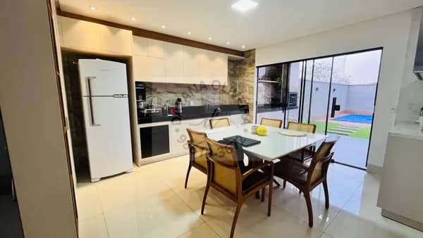 Casa Alto Padrão no Goiânia 2