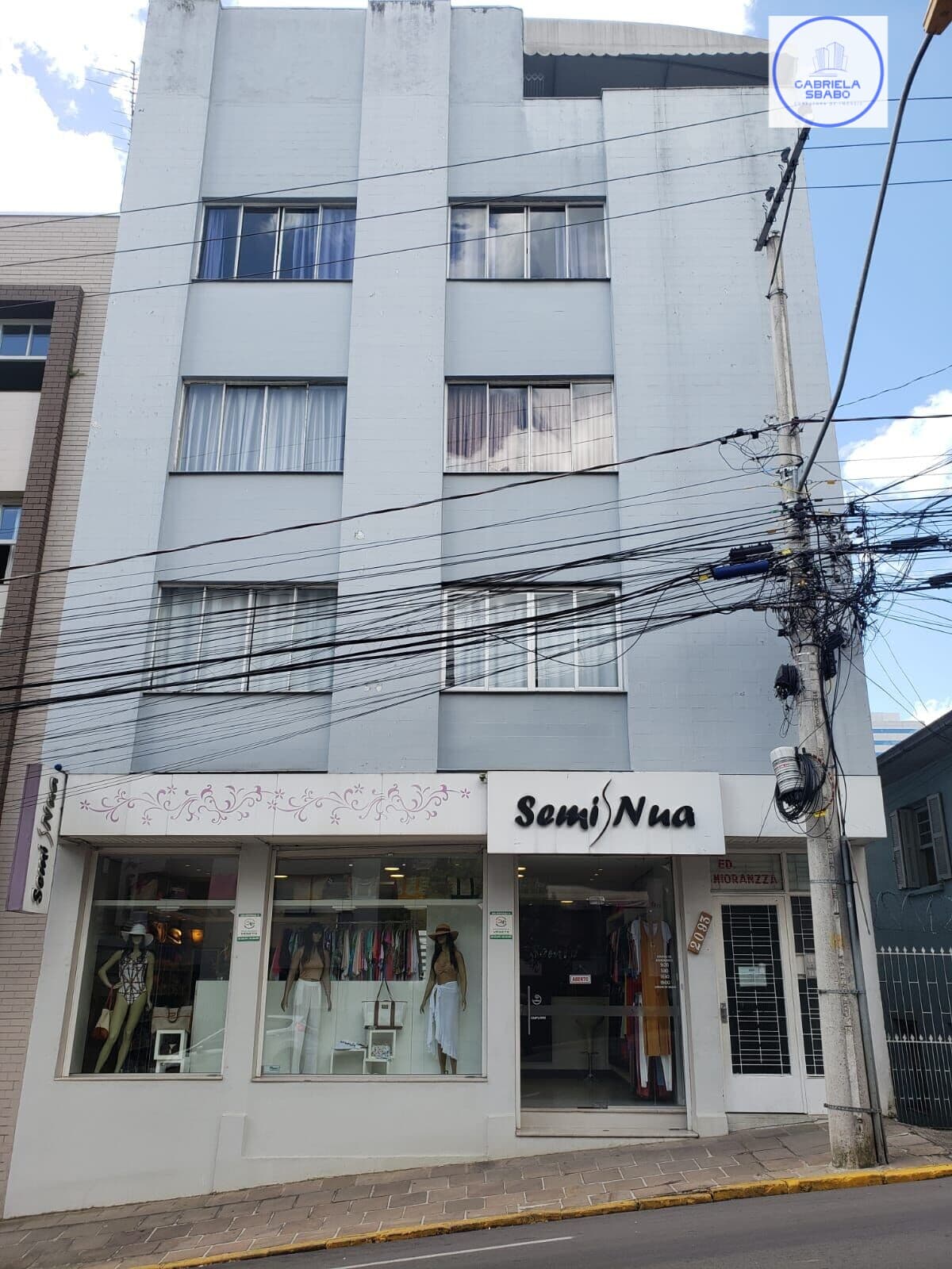 Apartamento com ótima localização no Bairro Exposição