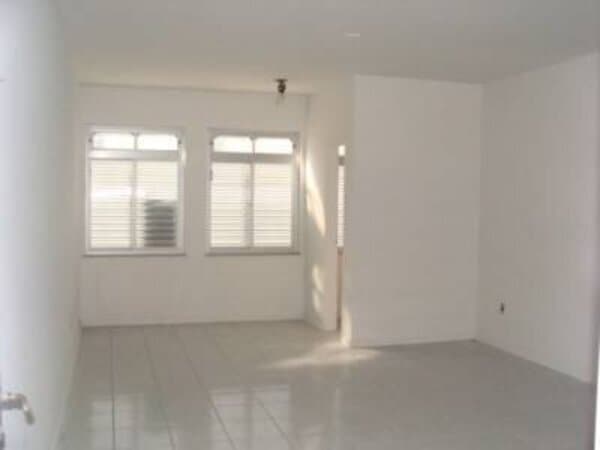 Sala comercial Em edifício para Aluguel em Centro Tubarão-SC