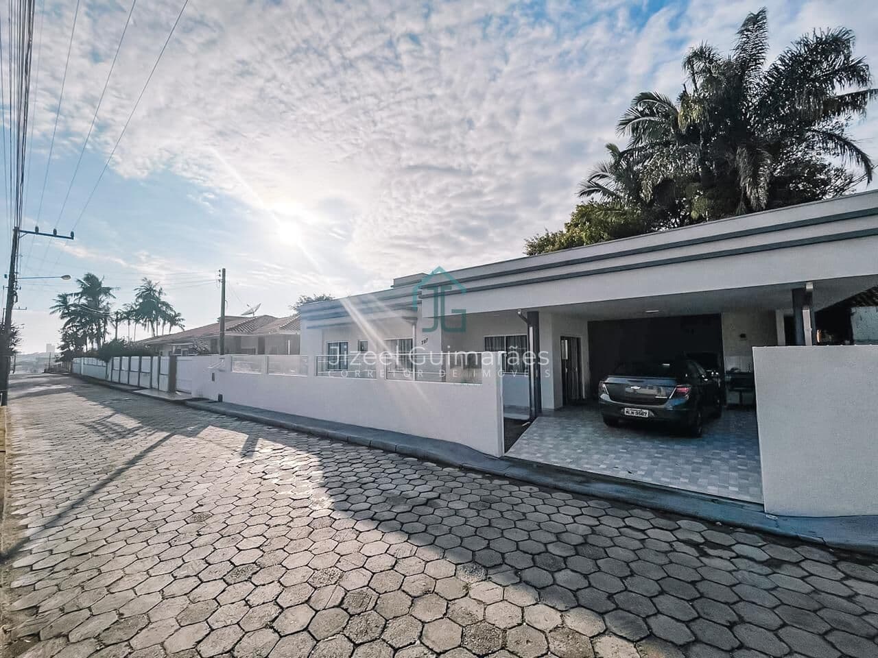 Casa Individual com 3 dormitórios sendo 1 suíte à venda, 106 m² por R$ 690.000 - Santo Antonio - Balneário Piçarras/SC