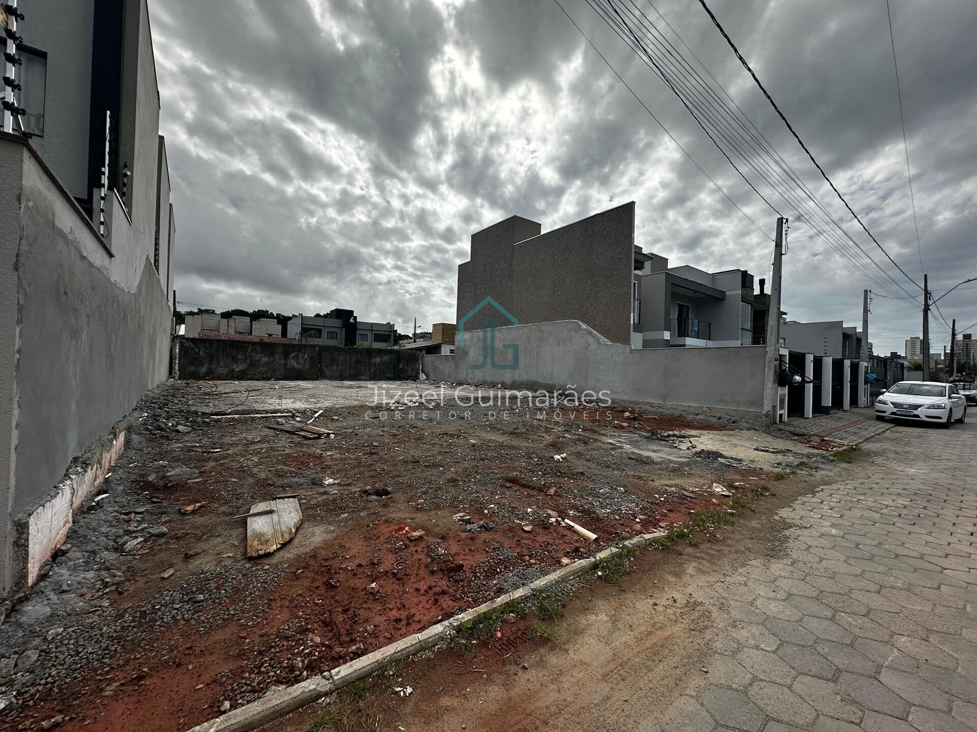 Terreno à venda, 260 m² por R$ 345.000,00 - Itacolomi - Balneário Piçarras/SC