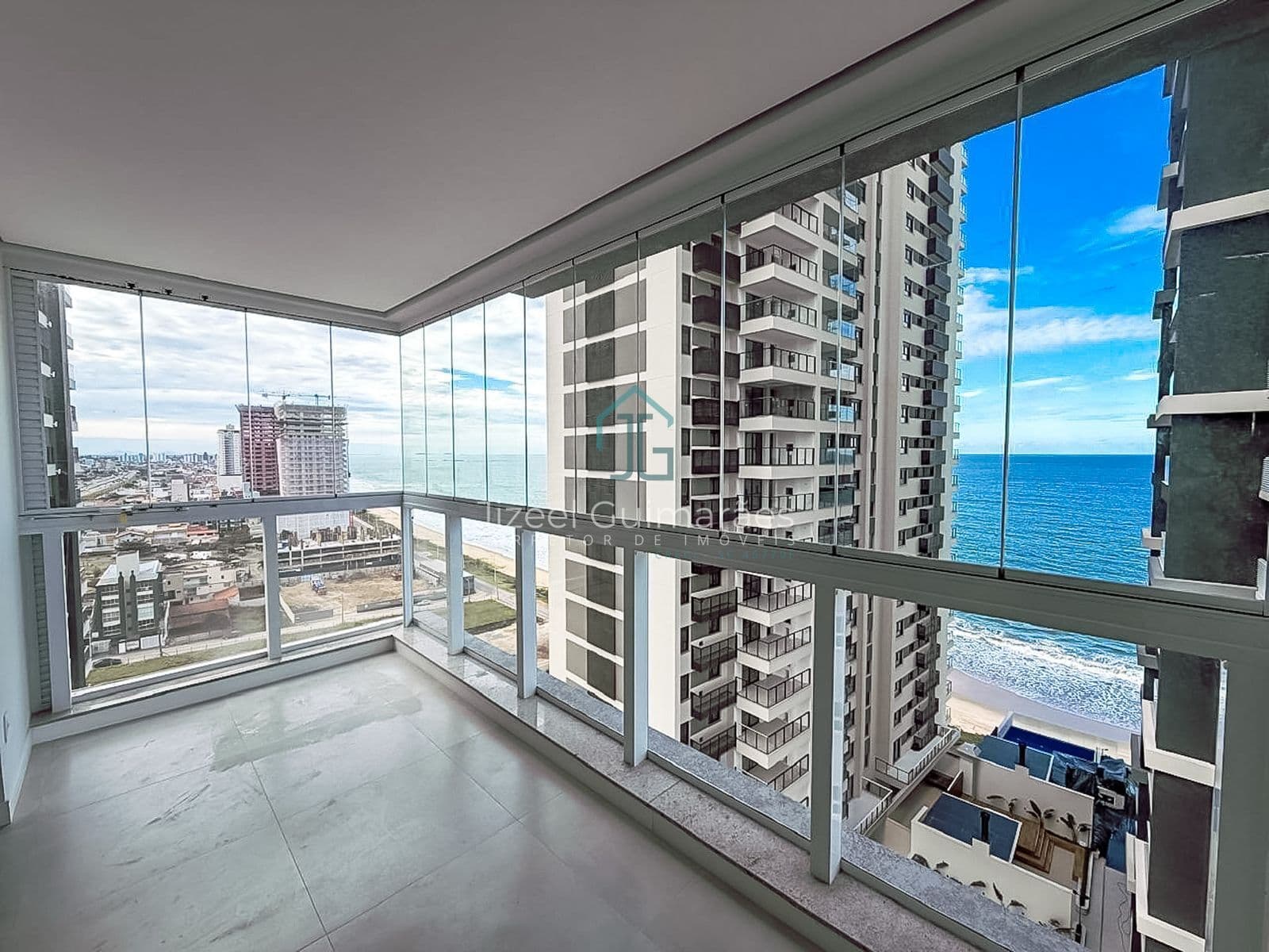 Apartamento Frente Mar à Venda no Barra View em Barra Velha | 94m² e Vista Definitiva