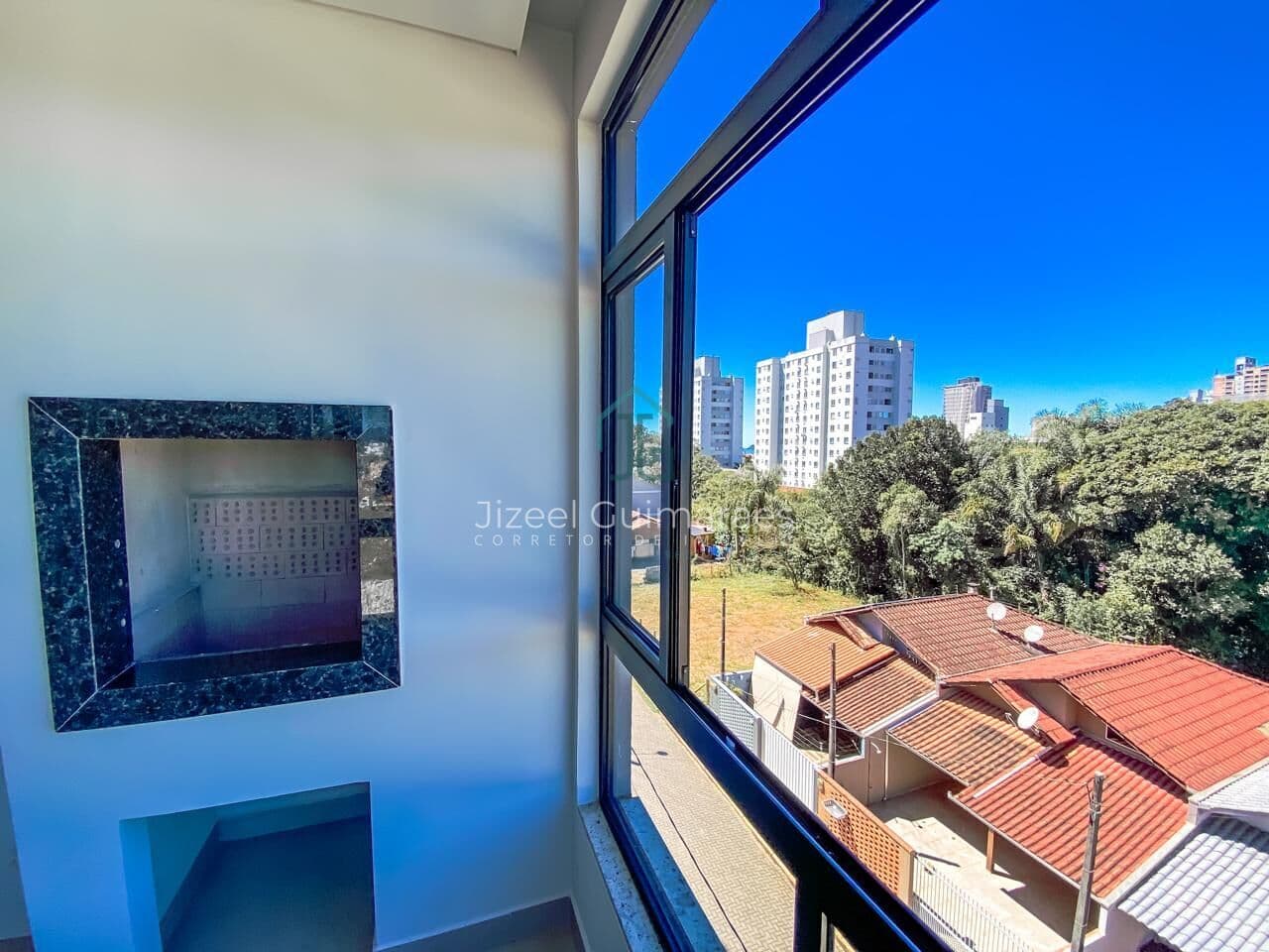 Apartamento com 2 dormitórios sendo 1 suíte à venda, 64 m² por R$ 606.638 - Itacolomi - Balneário Piçarras/SC