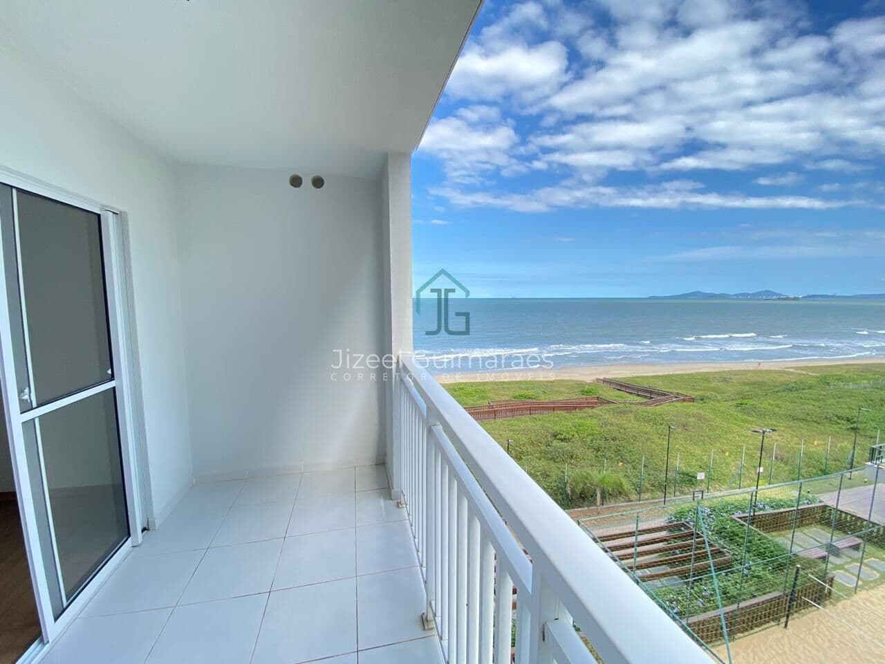 Vila Açoriana Confort Club - Apartamento pé na areia com 2 dormitórios à venda, 59 m² por R$ 730.000 - Itajuba - Barra Velha/SC