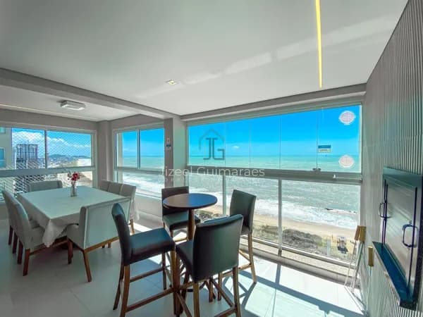 Apartamento MOBILIADO E FRENTE MAR com 4 dormitórios sendo 1 suíte à venda, 125 m² por R$ 3.000.000,00 - Itacolomi - Balneário Piçarras/SC