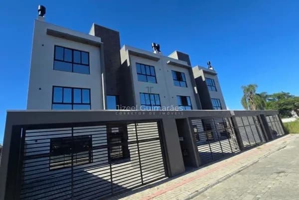 Apartamento 500 METROS DA PRAIA com 3 dormitórios sendo 1 suíte à venda, 81 m² por R$ 520.000 - Itacolomi - Balneário Piçarras/SC