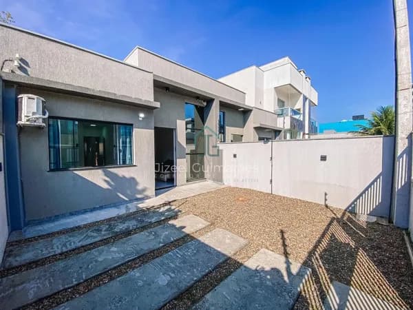 300M DA PRAIA | Casa com ÁREA GOURMET E PISCINA com 2 dormitórios sendo 1 suíte à venda, 78 m² por R$ 640.000,00 - Itajuba - Barra Velha/SC