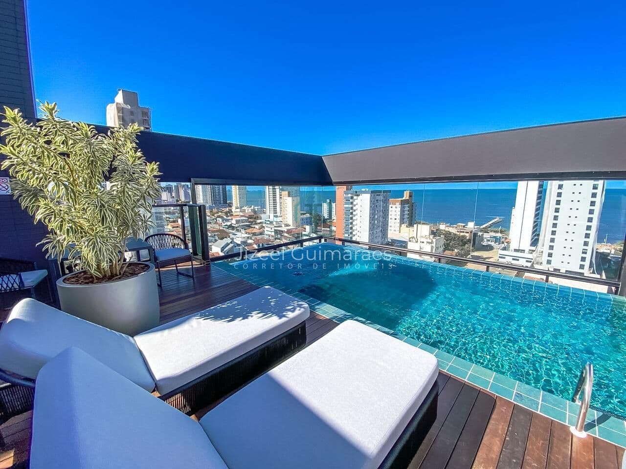 RESIDENCIAL ALICANTE - Apartamento com 2 dormitórios à venda, 89 m² por R$ 810.000 - Centro - Balneário Piçarras/SC