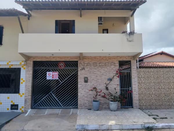 Casa a Venda em Parnaíba/PI