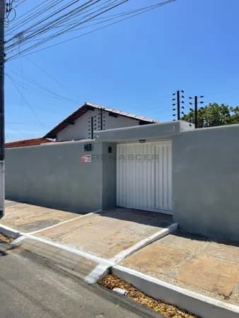 Casa a Venda no Bairro São Francisco da Guarita em Parnaíba/PI
