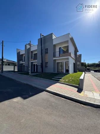 Casa MEIO