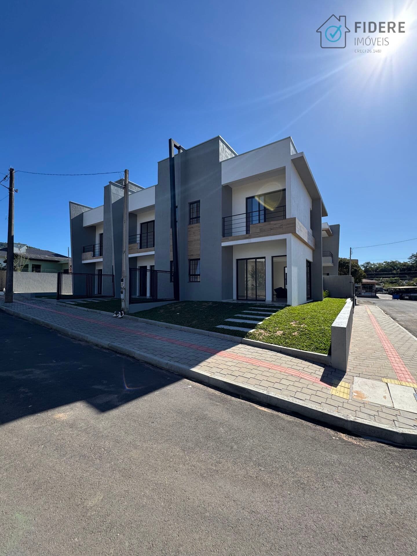 Casa MEIO