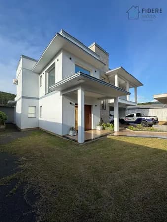 Casa mobiliada