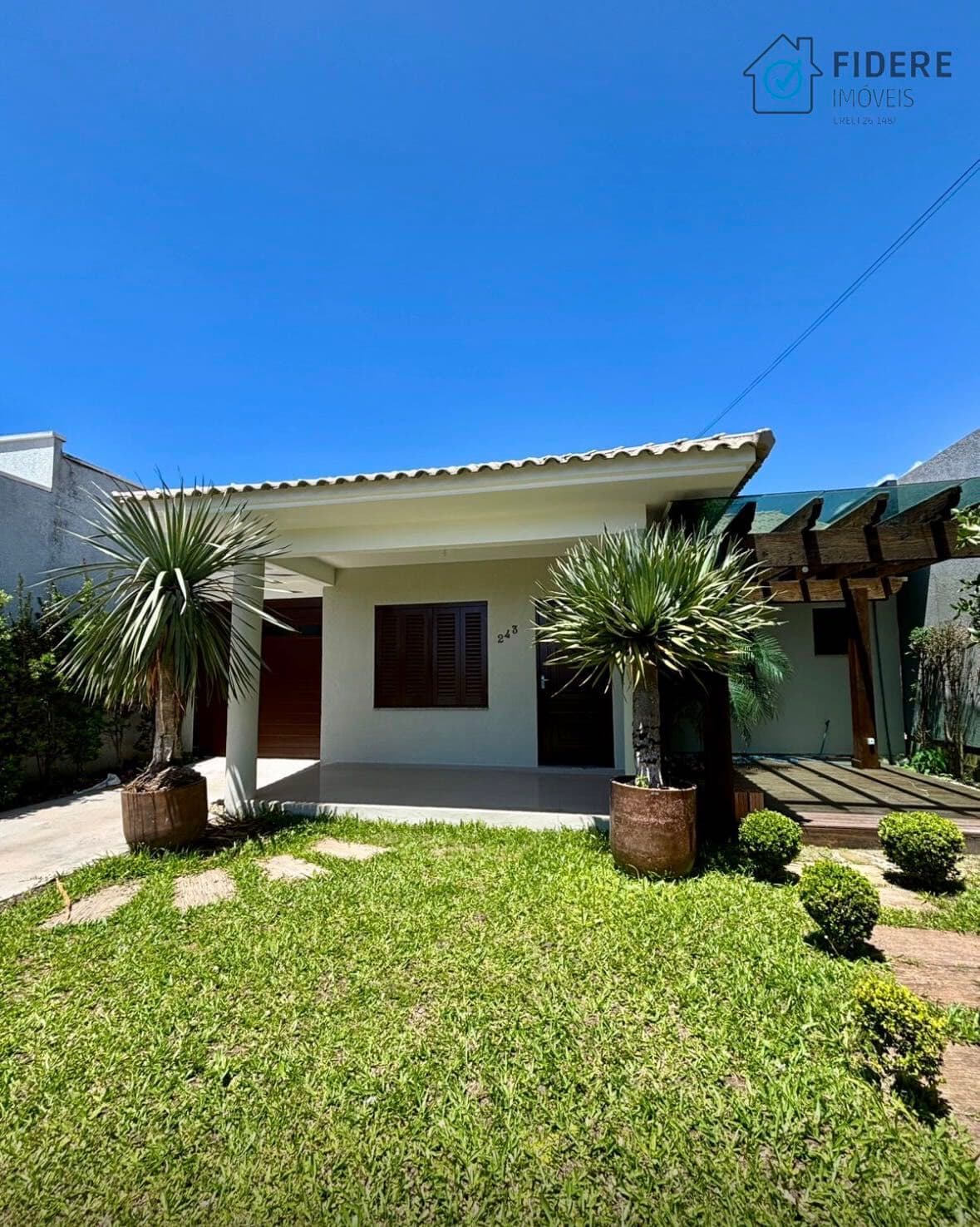 CASA À VENDA EM CAPÃO DA CANOA
