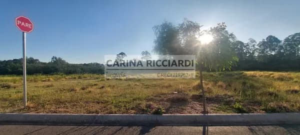 OPORTUNIDADE TERRENO 500m² excelente topografia e localização À VENDA - CONDOMÍNIO POEMA JAPY - ITUPEVA